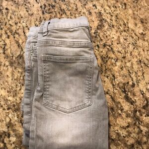 Zara boys skinny light gray jeans- never worn